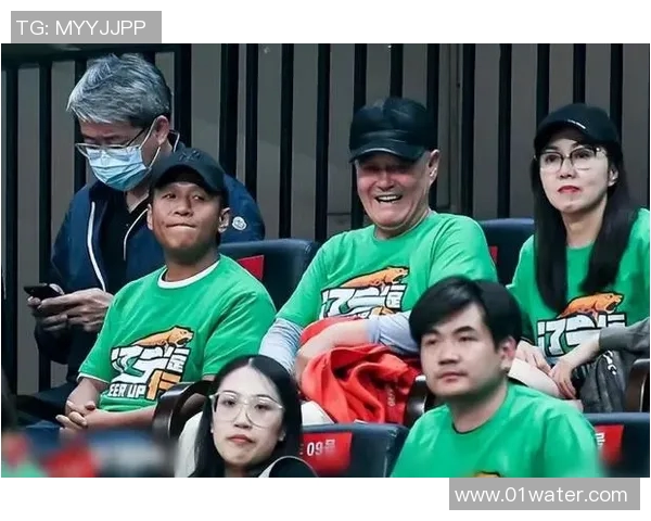 赵本山与姚明携手共创娱乐与体育的跨界传奇故事 赵本山与姚明携手共创娱乐与体育的跨界传奇故事