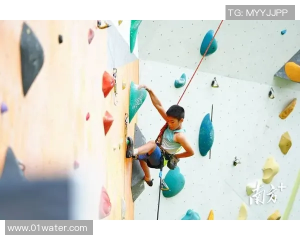 重庆攀岩队的奋斗与突破:一段激情与坚持交织的攀岩纪实之旅 重庆攀岩队的奋斗与突破:一段激情与坚持交织的攀岩纪实之旅